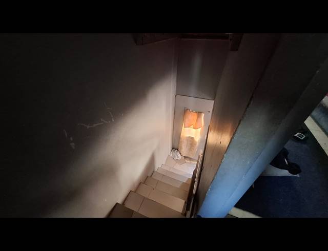 2 BEDROOM FREEHOLD FOR SALE IN WOODLANDS